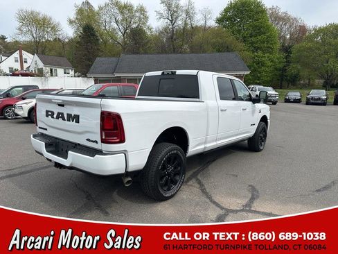 Used 2025 RAM 2500 Laramie AWD/4WD image 5