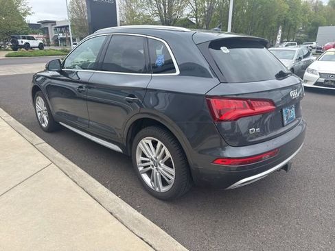 Used 2018 Audi Q5 2.0T Premium Plus w/ Premium Plus Package AWD/4WD image 4