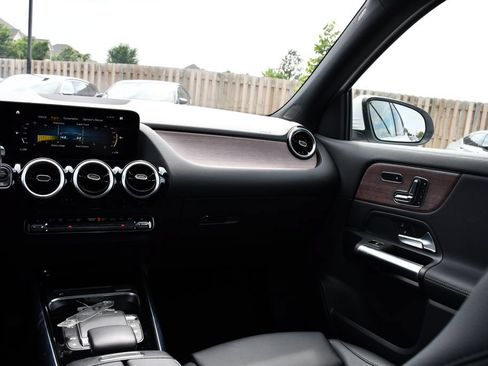 Used 2023 Mercedes-Benz GLA 250 image 25