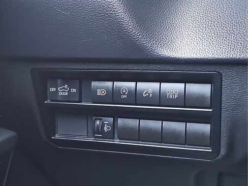 Used 2023 Toyota Tundra SR5 w/ SX Package AWD/4WD image 15
