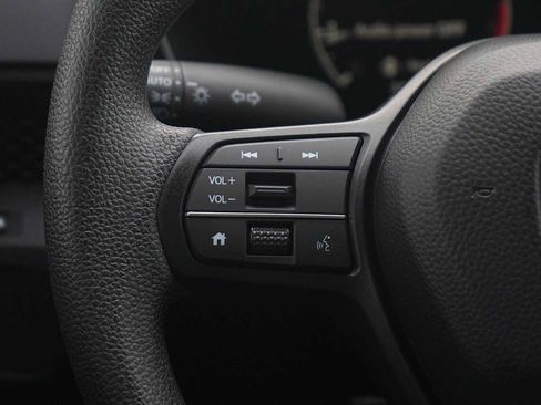 Used 2026 Honda CR-V EX image 17