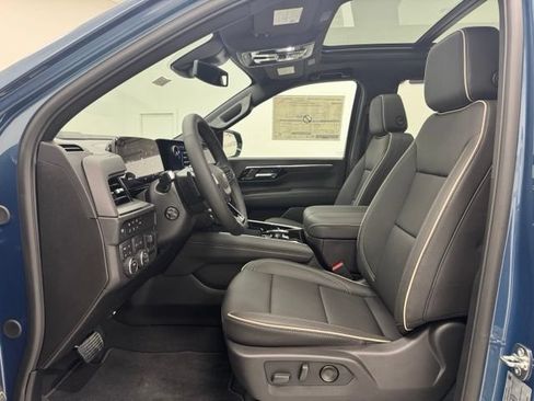 New 2026 Chevrolet Tahoe Premier w/ Sun And Tow Package AWD/4WD image 22