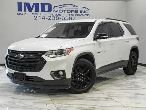 Used 2020 Chevrolet Traverse LT FWD image 3