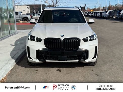 New 2026 BMW X5 xDrive40i w/ M Sport Package image 3