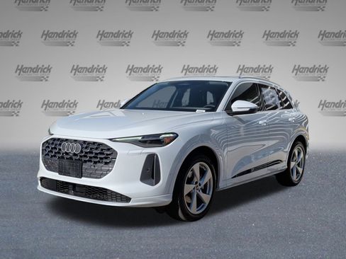 New 2025 Audi Q5 Prestige image 5