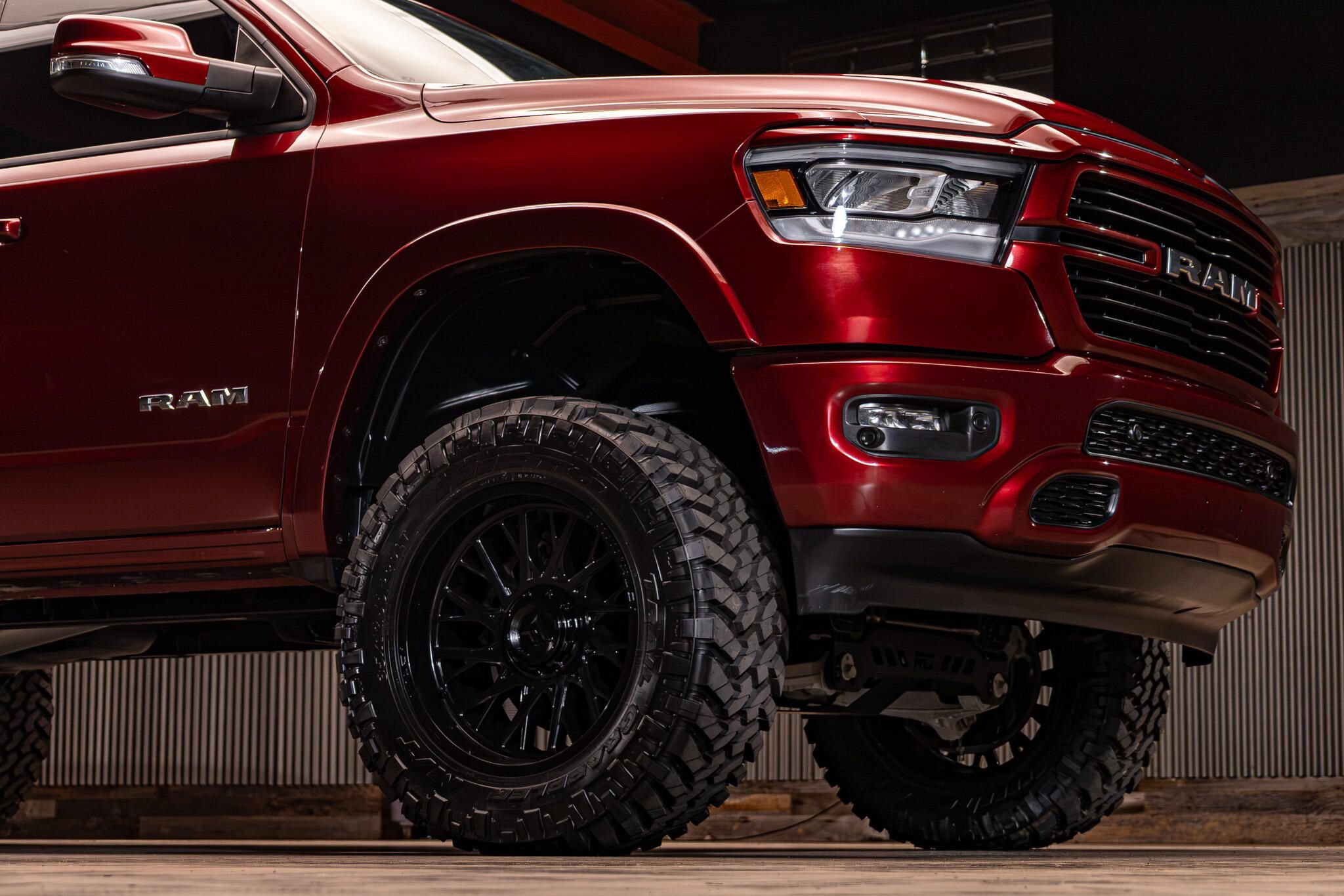 Used 2022 RAM 1500 Laramie w/ Sport Appearance Package AWD/4WD image 12