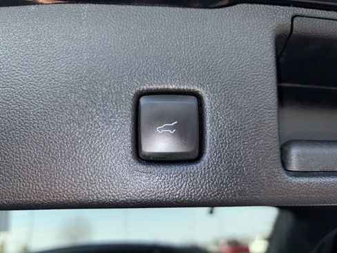 Used 2023 Ford Escape Active AWD/4WD image 14