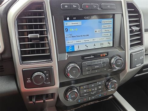 Used 2019 Ford F250 Lariat w/ Lariat Value Package image 28