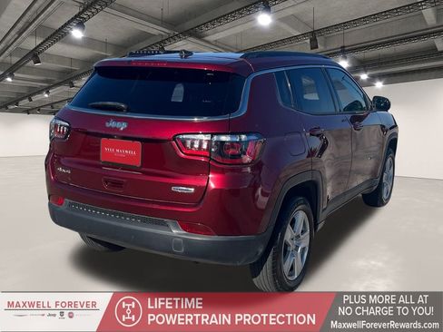 Used 2022 Jeep Compass Latitude image 16