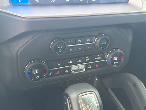 New 2026 Ford Bronco Outer Banks w/ Sasquatch Package AWD/4WD image 28