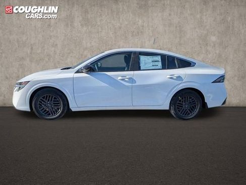 New 2026 Nissan Sentra SV w/ Floor Mat Package FWD image 6