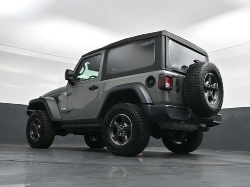Used 2020 Jeep Wrangler Sport AWD/4WD image 34