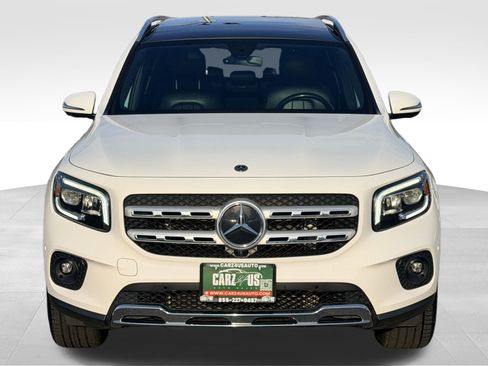 Used 2020 Mercedes-Benz GLB 250 4MATIC image 2