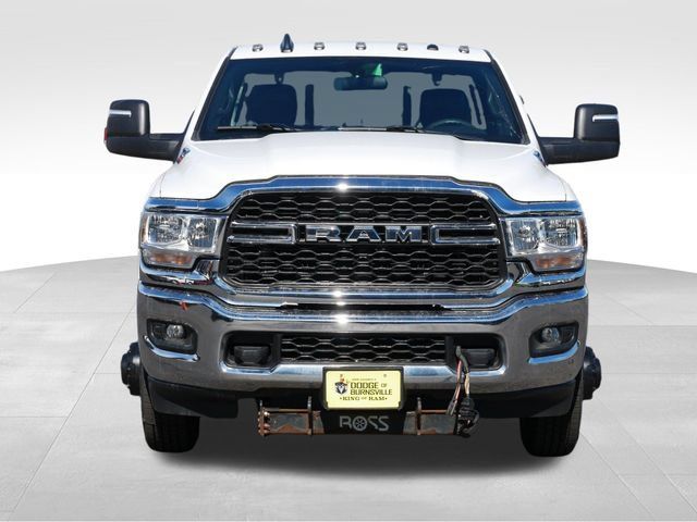 Used 2024 RAM 3500 Tradesman AWD/4WD image 2