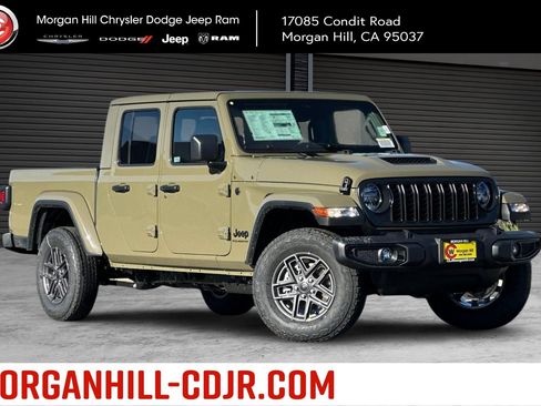New 2026 Jeep Gladiator Sport AWD/4WD image 1