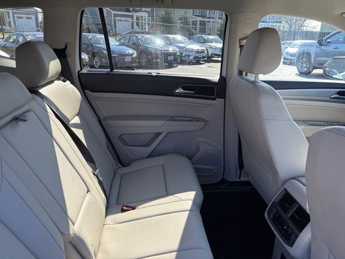 Used 2019 Volkswagen Atlas SE w/ Towing Package image 22