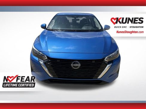 Used 2025 Nissan Sentra SV FWD image 5