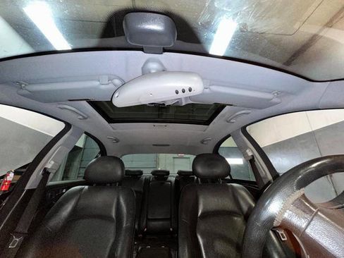 Used 2004 Mercedes-Benz C 240 4MATIC Sedan image 32