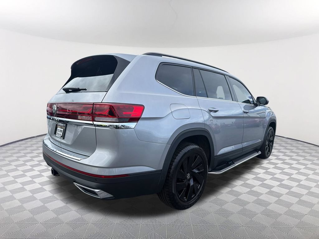 Used 2024 Volkswagen Atlas SE FWD image 5