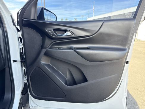 Used 2019 Chevrolet Equinox LT image 35