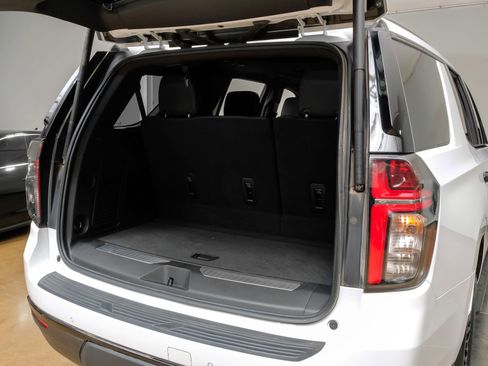 Used 2023 Chevrolet Tahoe RST w/ Luxury Package image 58