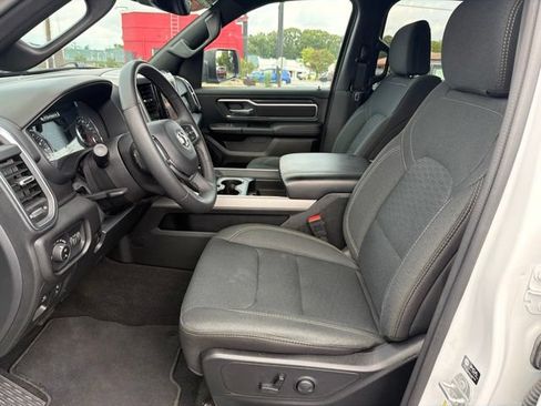 Used 2025 RAM 1500 Big Horn AWD/4WD image 11