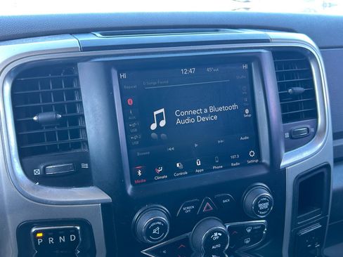 Used 2019 RAM 1500 Lone Star image 14