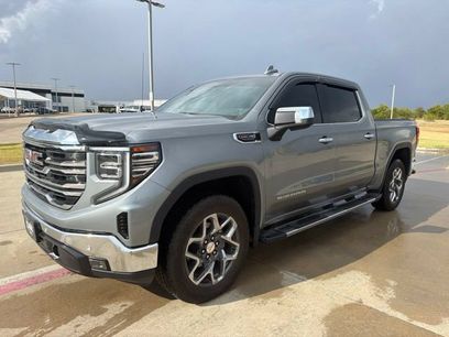 Used 2025 GMC Sierra 1500 SLT w/ SLT Premium Plus Package