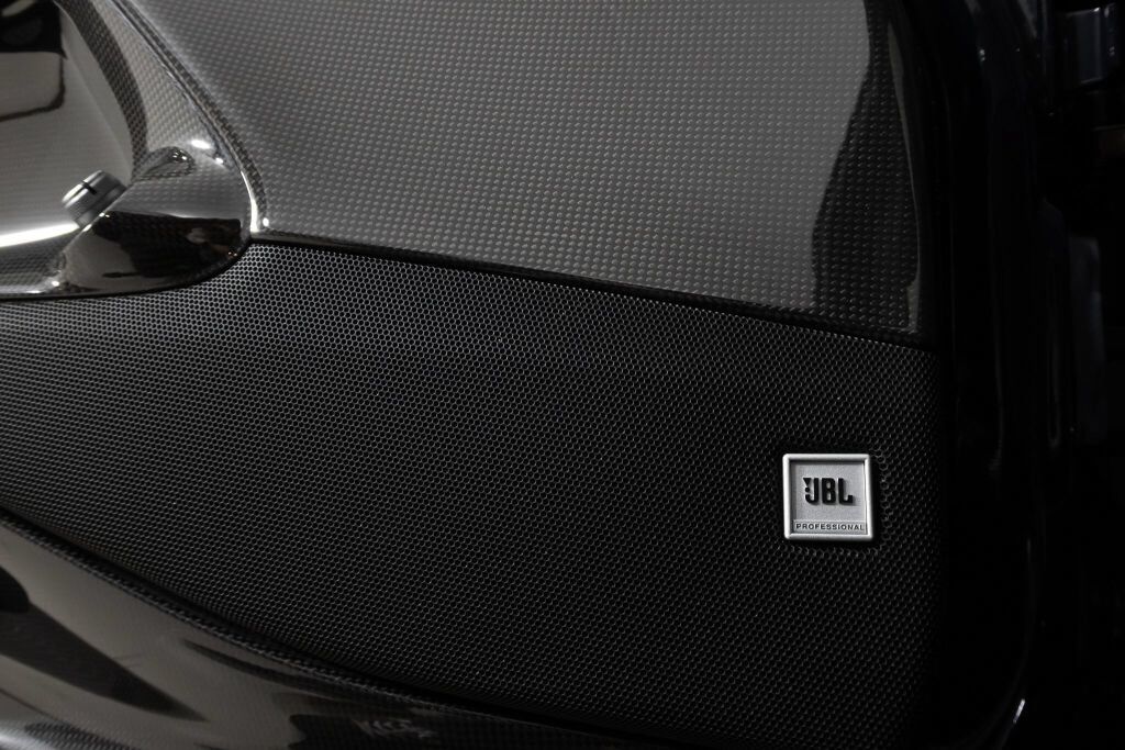 Certified 2022 Ferrari 812 Competizione RWD image 36