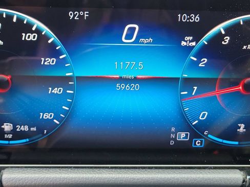 Used 2023 Mercedes-Benz GLA 250 4MATIC w/ AMG Line Exterior image 27