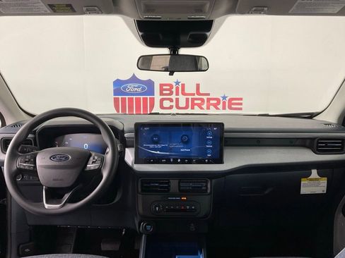 New 2026 Ford Maverick XLT w/ XLT Luxury Package FWD image 17