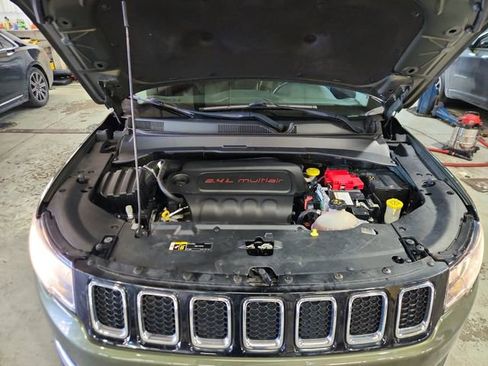 Used 2019 Jeep Compass Latitude w/ Popular Equipment Group image 26