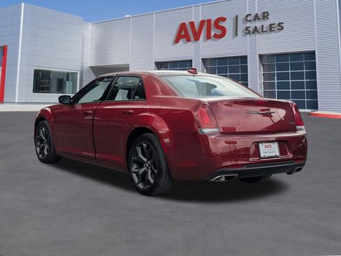 Used 2023 Chrysler 300 S image 3