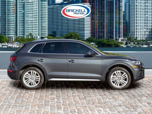 Used 2018 Audi Q5 2.0T Premium Plus w/ Premium Plus Package image 4