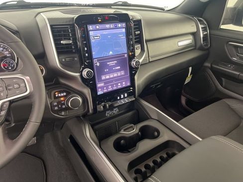 New 2026 RAM 1500 Big Horn AWD/4WD image 21