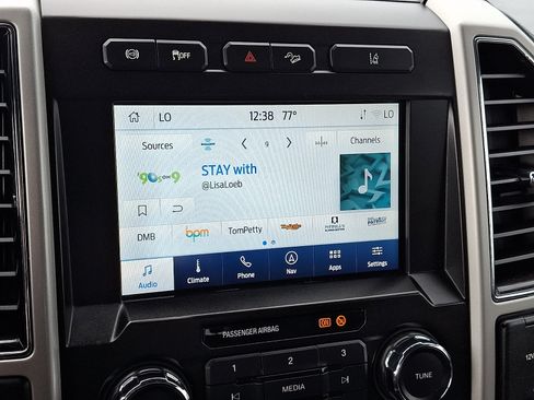 Certified 2020 Ford F350 Lariat w/ Lariat Ultimate Package AWD/4WD image 22