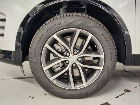New 2026 Land Rover Discovery Sport Landmark AWD/4WD image 8