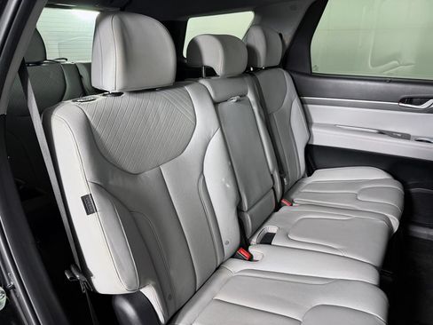 Used 2024 Hyundai Palisade SEL FWD image 38