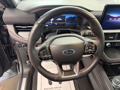 Certified 2025 Ford Explorer ST-Line w/ ST-Line Street Pack AWD/4WD image 14