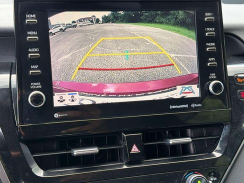 Used 2021 Toyota Camry XSE FWD image 19