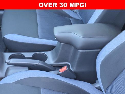 New 2025 Nissan Versa SV w/ Trunk Package FWD image 8