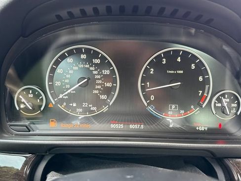 Used 2016 BMW 535i Sedan RWD image 41