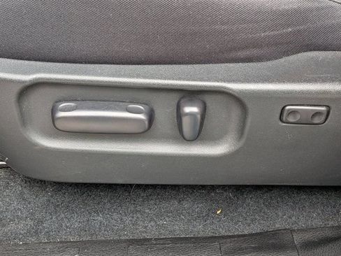 Certified 2023 Toyota Tacoma SR5 AWD/4WD image 13