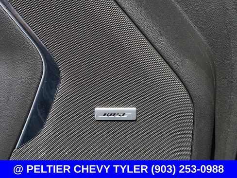Used 2023 GMC Yukon SLT AWD/4WD image 33
