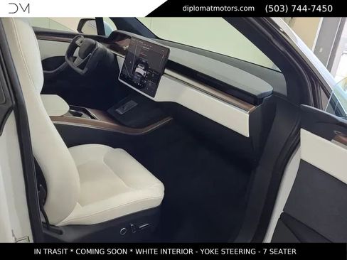 Used 2022 Tesla Model X AWD/4WD image 10