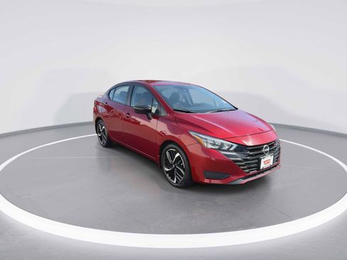 Used 2023 Nissan Versa SR w/ Trunk Package FWD image 2