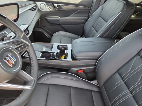 New 2026 Buick Enclave Avenir w/ Super Cruise Package FWD image 22