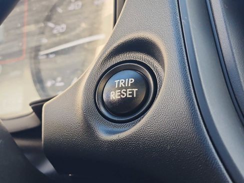 Used 2024 Subaru Impreza 2.0i image 25