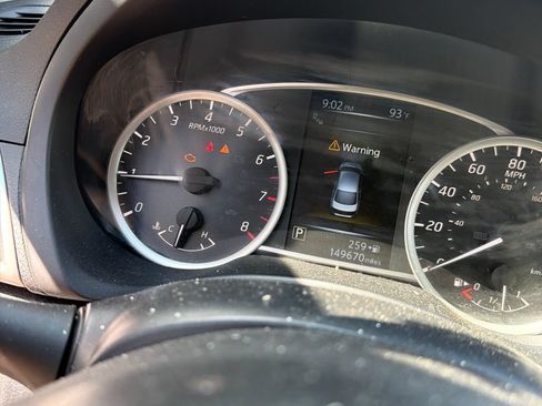Used 2017 Nissan Sentra SV w/ Driver's Assist Package FWD image 7