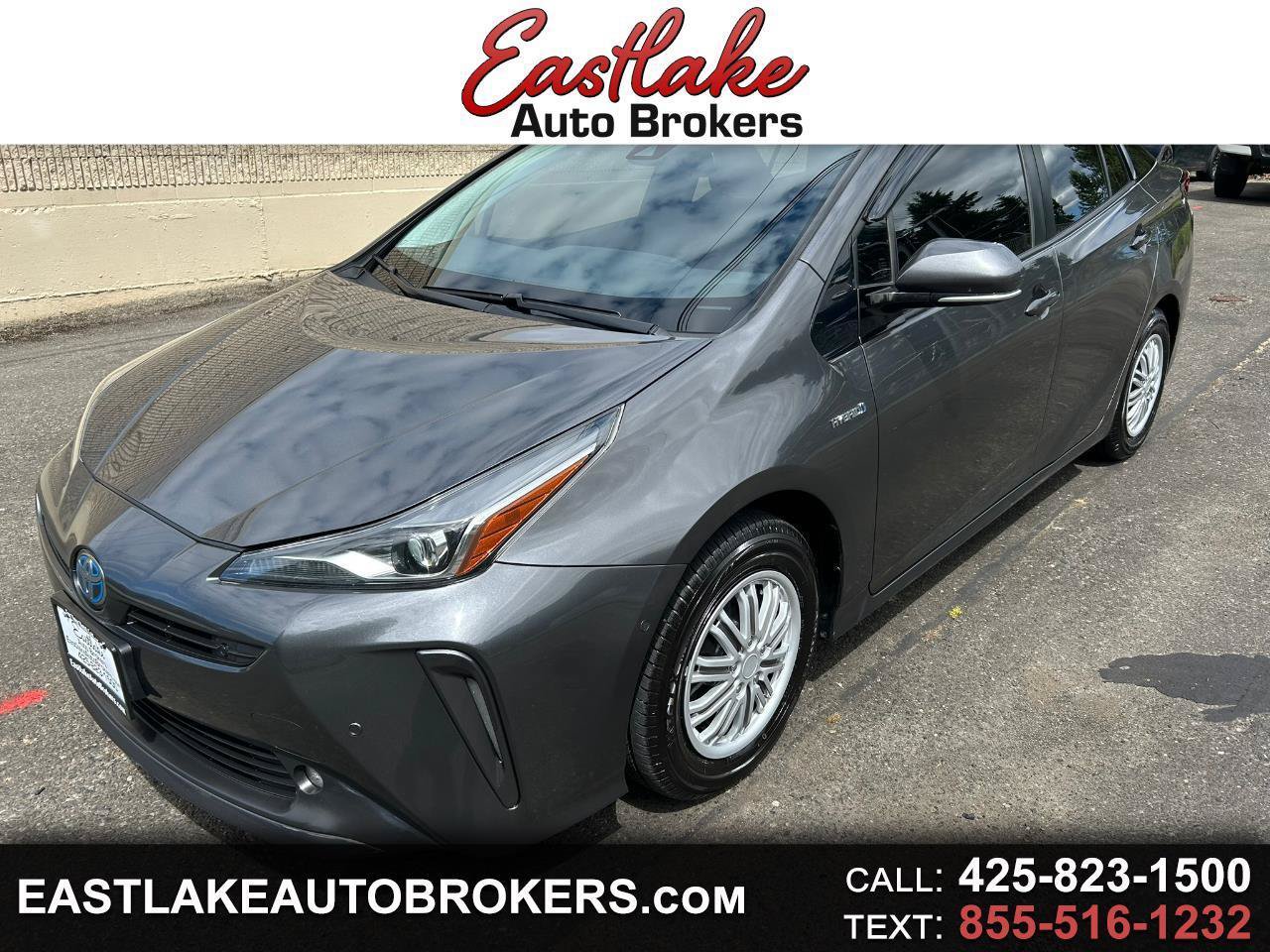 Used 2019 Toyota Prius XLE AWD/4WD image 1